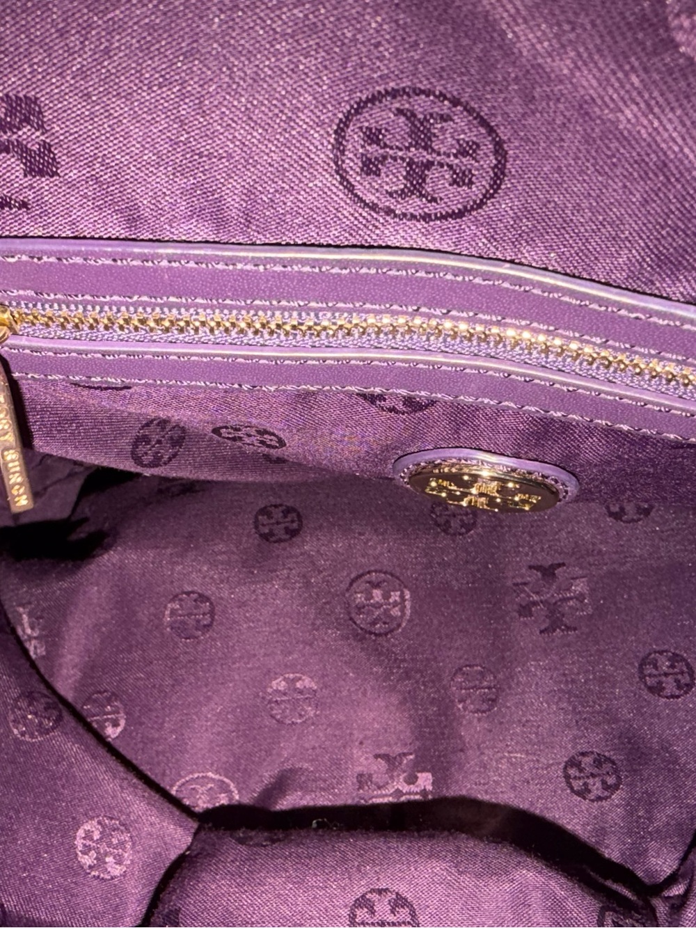 Tory Burch Plum Leather & Suede Tote with Gold Hardware - Picture 9 of 10
